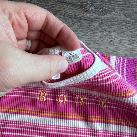 Roxy Pink Striped Ribbed Short Sleeve Dress - Size XS - Picture 3 of 3